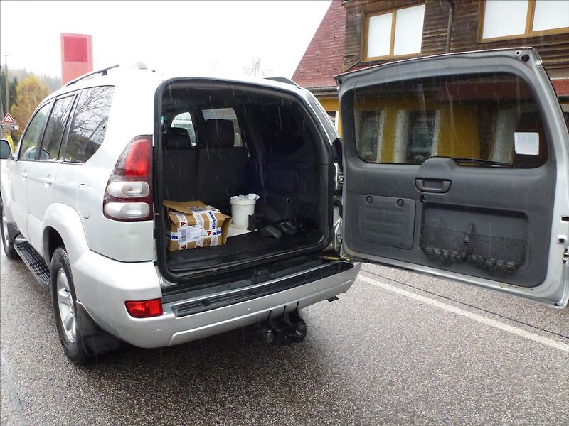 Toyota Land Cruiser 3,0 120 D4-D Lux+ Automat - fotka 22 z 58