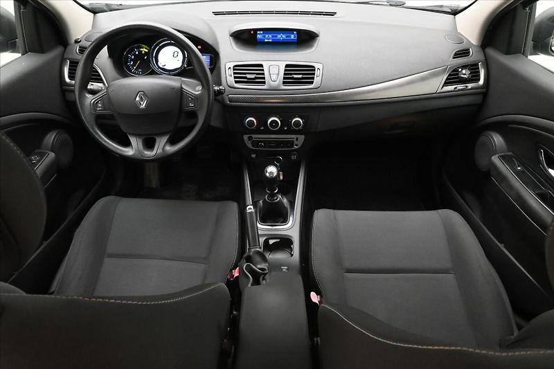 Renault Mégane 1,5 dCi 81kW Grandtour Tažné K - fotka 15 z 30