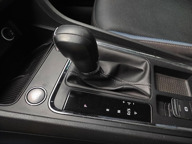Seat Ateca 1.6CR 85kW, DSG, STYLE - fotka 30 z 52