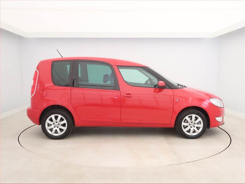 Škoda Roomster (2014) Ambition 1.2 TSI, ČR,1.maj - fotka 6 z 16