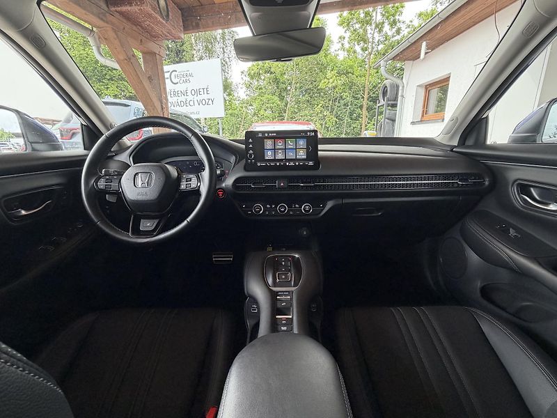 Honda ZR-V 2.0 i-MMD Hybrid Advance - fotka 10 z 32