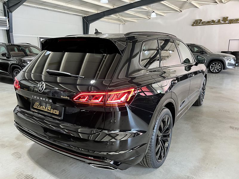 Volkswagen Touareg (2024) 3.0 TDI 210kW R-LINE EXCLUSIVE - fotka 11 z 56