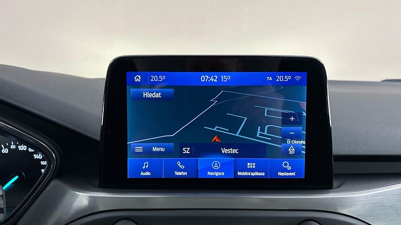 Ford Focus 1.5 Ecoblue AUT Titanium Kombi - fotka 25 z 26