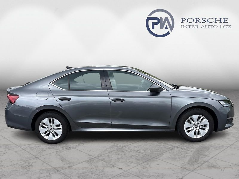 Škoda Octavia 1.5 TSI e-TEC DSG TOP SELECTIO - fotka 7 z 29