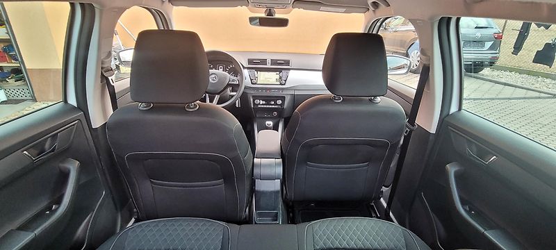 Škoda Fabia (2017) 3 1,2TSi 66kW benzín Drive - fotka 38 z 41