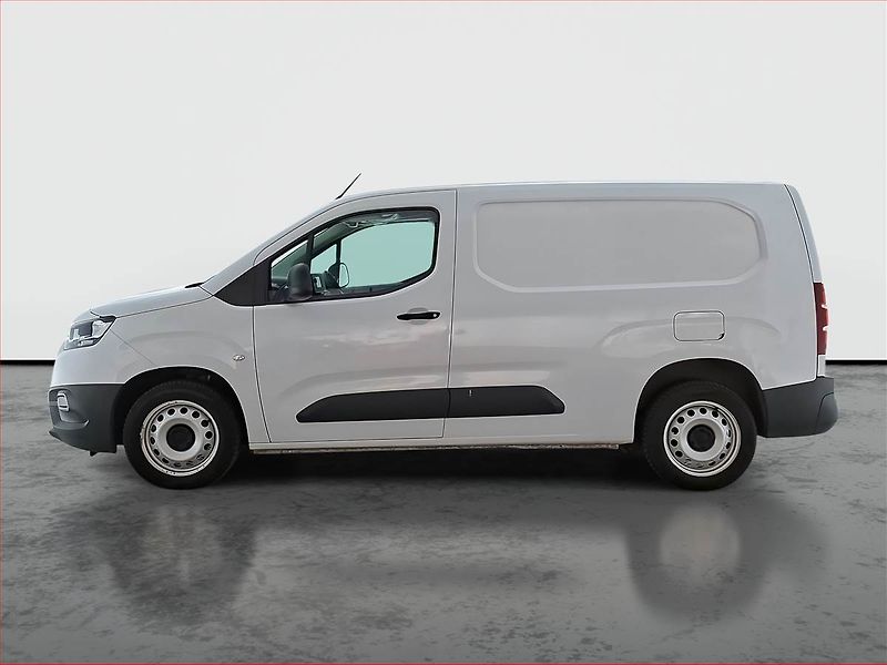 Toyota ProAce City (2024) Maxi 1.5 D4-D, ČR - fotka 3 z 17