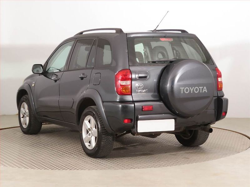 Toyota RAV4 (2005) 2.0 D-4D , 4X4, Serv.kniha - fotka 4 z 15