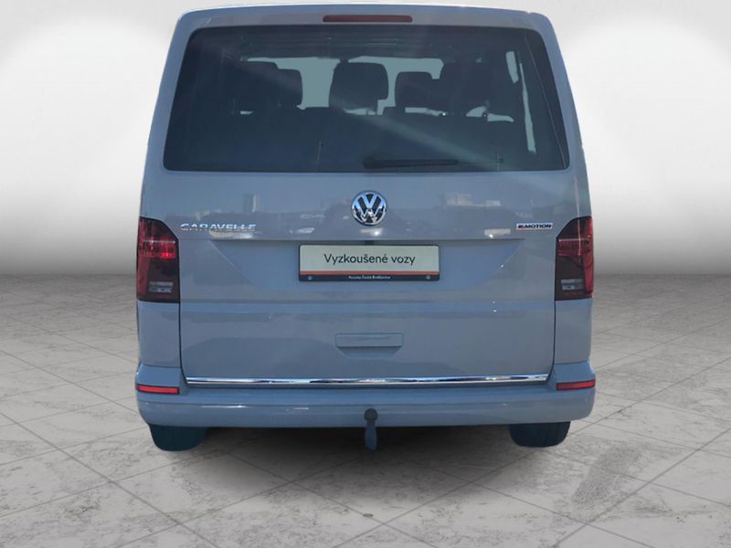 Volkswagen Caravelle 2,0 TDI 4motion Highline - fotka 9 z 29