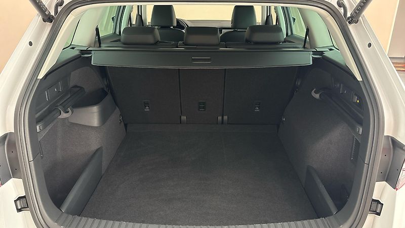 Škoda Kodiaq 2.0 TDI DSG 4x4 L&K - fotka 17 z 34