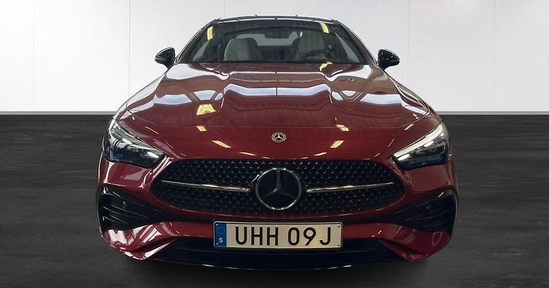 Mercedes-Benz CLE 300 4M AMG 360k Panorama Tažné - fotka 3 z 21