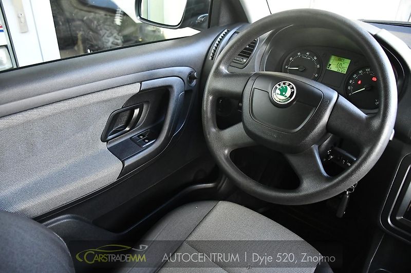 Škoda Fabia 1.2TSi 2xPNEU - fotka 23 z 45