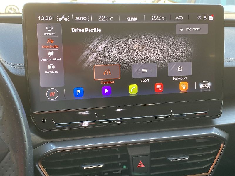 Cupra Formentor (2024) 1.5 TSI DSG - fotka 24 z 35