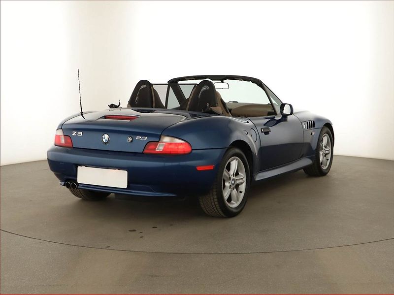 BMW Z3 (1999) 2.5, Automat, Kůže, Tempomat - fotka 5 z 17