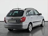 Škoda Fabia (2009) Elegance 1.6 16V, ČR,1.maj - náhled 4