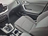 Kia Ceed (2023) SW 1.5T-GDI 118kW -1.MAJITEL - náhled 14