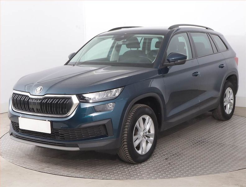 Škoda Kodiaq (2023) Ambition 1.5 TSI - fotka 2 z 17
