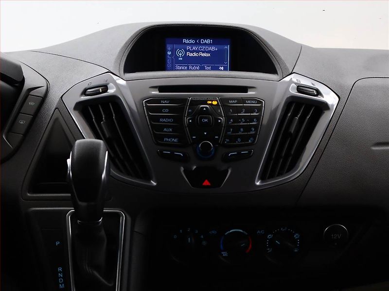 Ford Tourneo Custom (2018) 2.0 EcoBlue, ČR, DPH - fotka 10 z 15
