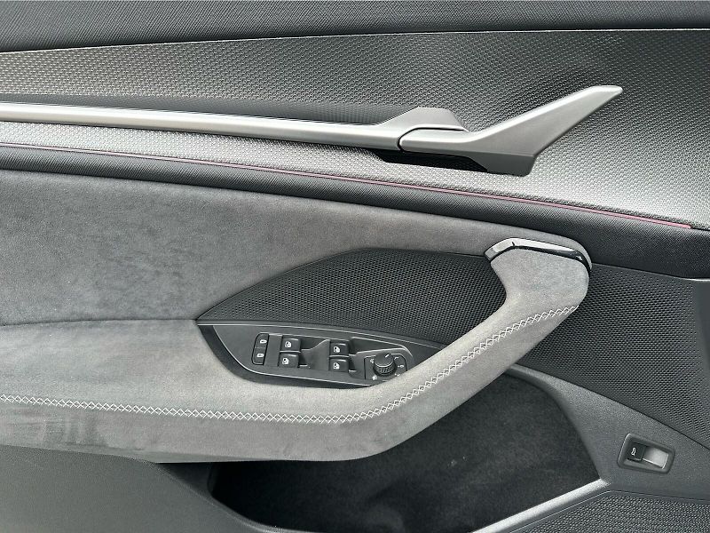 Škoda Kodiaq 2,0 TDI / 142 kW Sportline DSG - fotka 18 z 26