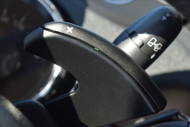 Peugeot 5008 1,6 HDI 84KW AUTOMAT PO SERVIS - fotka 37 z 49