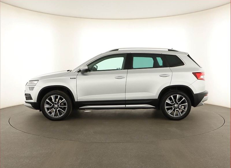 Škoda Karoq (2022) Scout 2.0 TDI - fotka 3 z 19