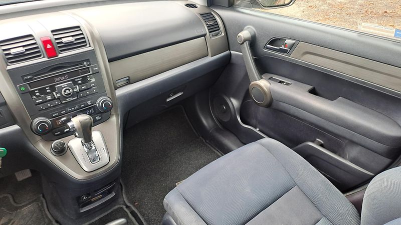 Honda CR-V 2.2 CRDI Exclusive AUT 4x4 - fotka 17 z 28