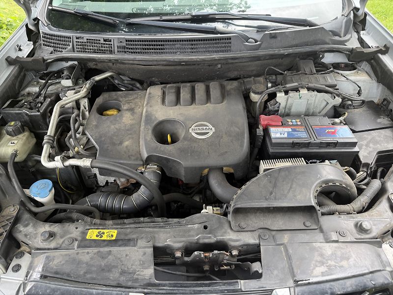 Nissan Qashqai 1,5dCi - fotka 16 z 16