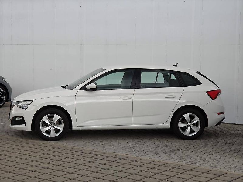 Škoda Scala Ambition 6MP 1,0TSI - fotka 3 z 22