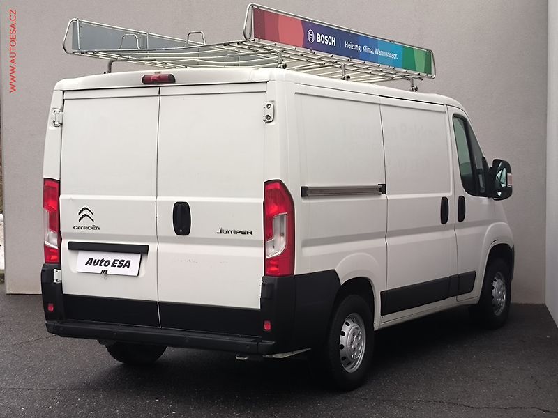 Citroën Jumper (2019) 2.2HDi L1H1, AC, stř.nosič - fotka 4 z 19