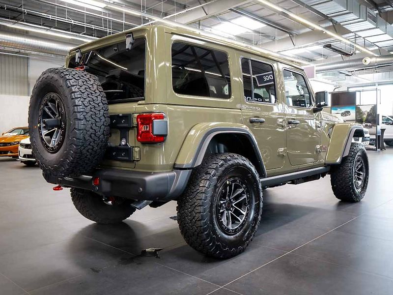 Jeep Wrangler (2026) 3.6 V6 Rubicon X, Naviják - fotka 8 z 35