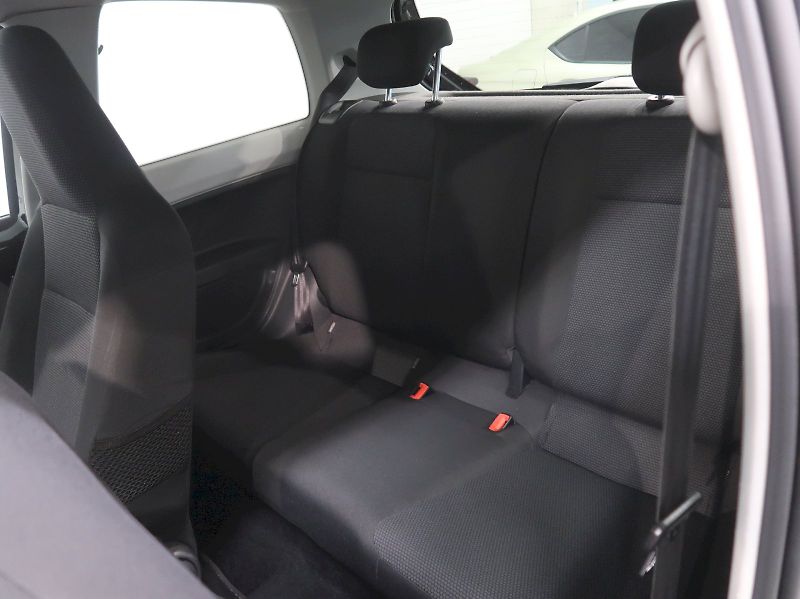 Škoda Citigo (2012) ELEGANCE 1.0MPI 55KW - fotka 15 z 21