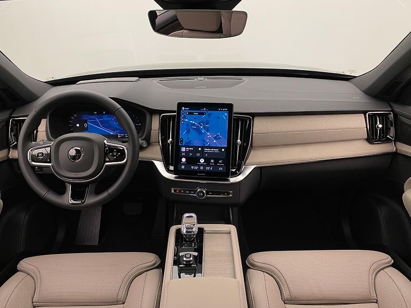 Volvo XC90 (2026) T8 AWD Plug-in BRIGHT PLUS 7m - fotka 2 z 71
