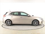 Hyundai i30 (2017) Comfort 1.6 CRDi, Automat - náhled 6