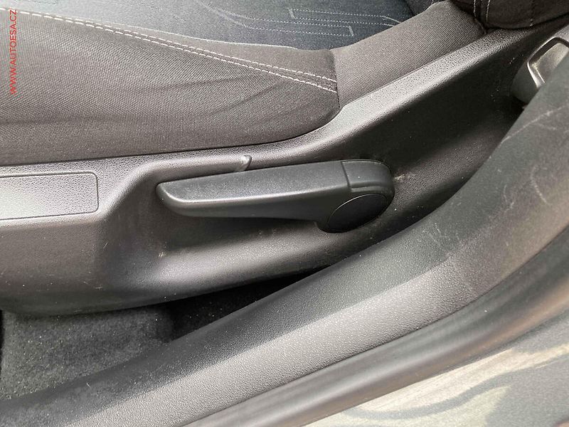 Citroën C4 (2012) 1.6 HDi, AT, park.asist - fotka 14 z 16