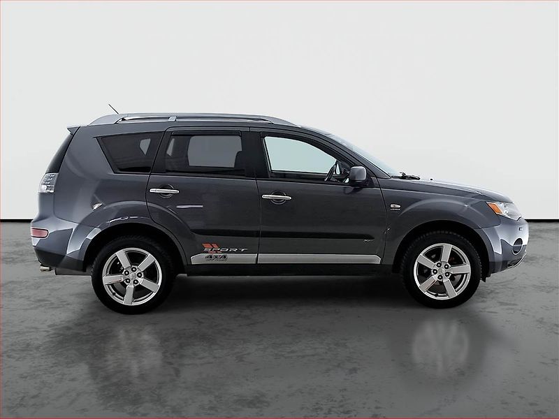 Mitsubishi Outlander (2007) 2.0 DI-D, 4X4, 7 míst - fotka 6 z 20