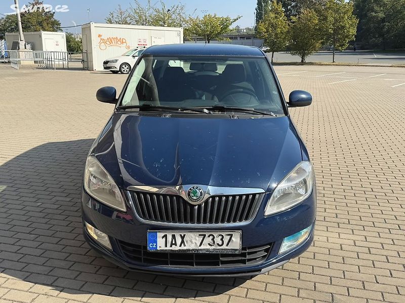 Škoda Fabia (2010) 1.2HTP, 51kw Nová STK L+Z Kola - fotka 8 z 17
