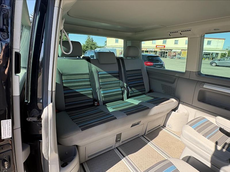 Volkswagen California 2,0 TDi103kW Beach,1.Maj,Servi - fotka 19 z 34