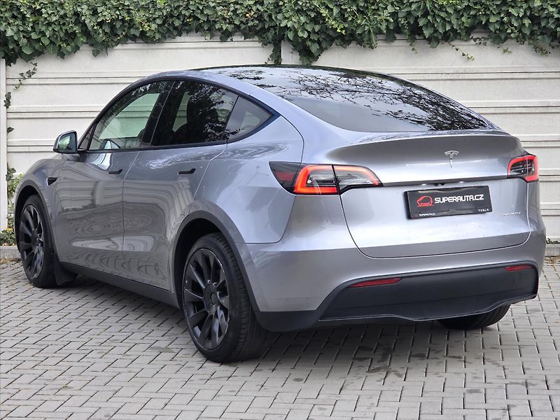 Tesla Model Y 0,0 LR 4x4 FSD Tažné 94% Záruk - fotka 5 z 22
