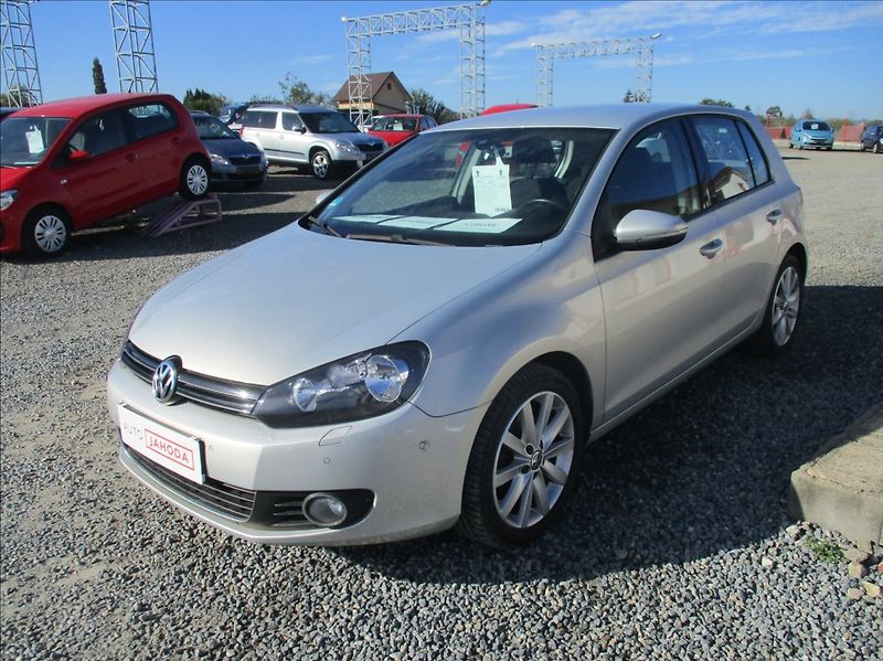 Volkswagen Golf 1,4 TSI, Highline, aut. klima, - fotka 3 z 24