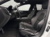 Volvo V60 T4 R-DESIGN AUT - náhled 3