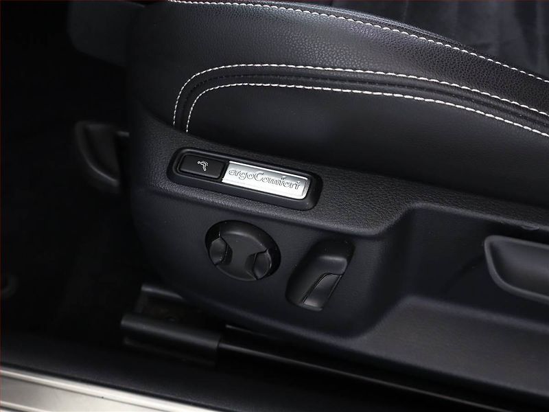 Volkswagen Passat (2020) 2.0 TDI - fotka 21 z 22
