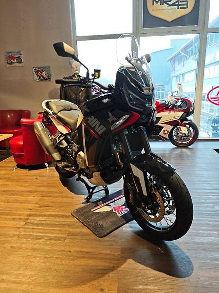 Moto Morini (2026) X-Cape 1200 NOVINKA 2026 - fotka 3 z 6