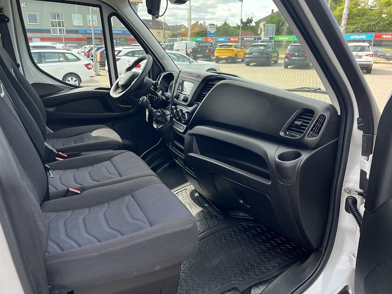 Iveco Daily (2020) 2.3d*115KW*35S16*Kamera - fotka 21 z 31