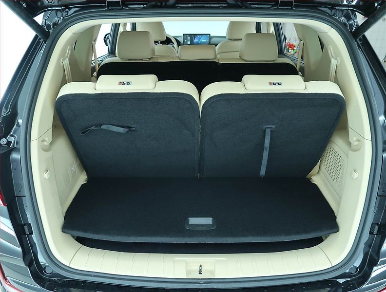 SsangYong Rexton (2026) 2.2 Diesel - fotka 26 z 28