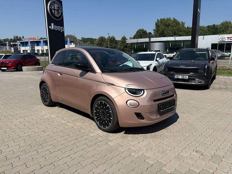 Fiat 500 (2026) Hybrid La Prima HB 1.0 BSG 65k - fotografie inzerátu