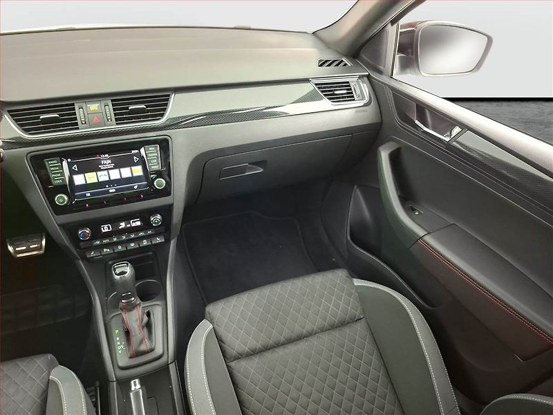 Škoda Rapid (2019) Monte Carlo 1.0 TSI, Automat - fotka 8 z 17