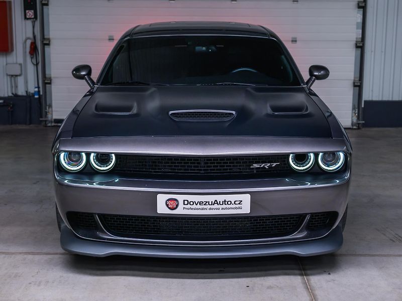 Dodge Challenger SRT HELLCAT 6.2 V8 | 527 kW  - fotka 6 z 56