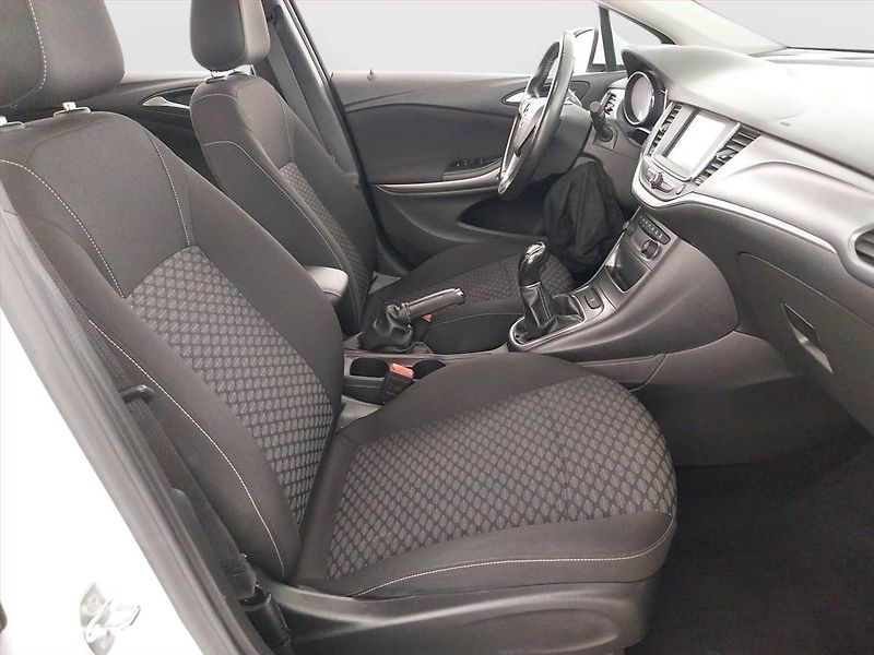 Opel Astra (2017) 1.4 T, ČR,1.maj, Tempomat - fotka 9 z 18