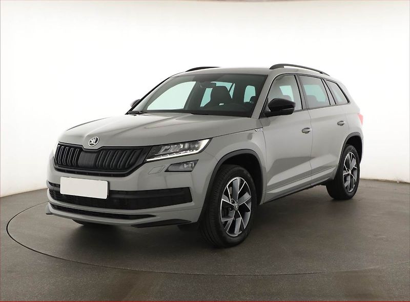 Škoda Kodiaq (2021) 2.0 TDI - fotka 2 z 21
