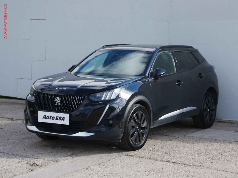 Peugeot 2008 (2019) 1.2 PT, GT, LED, AT, panor - fotka 3 z 16