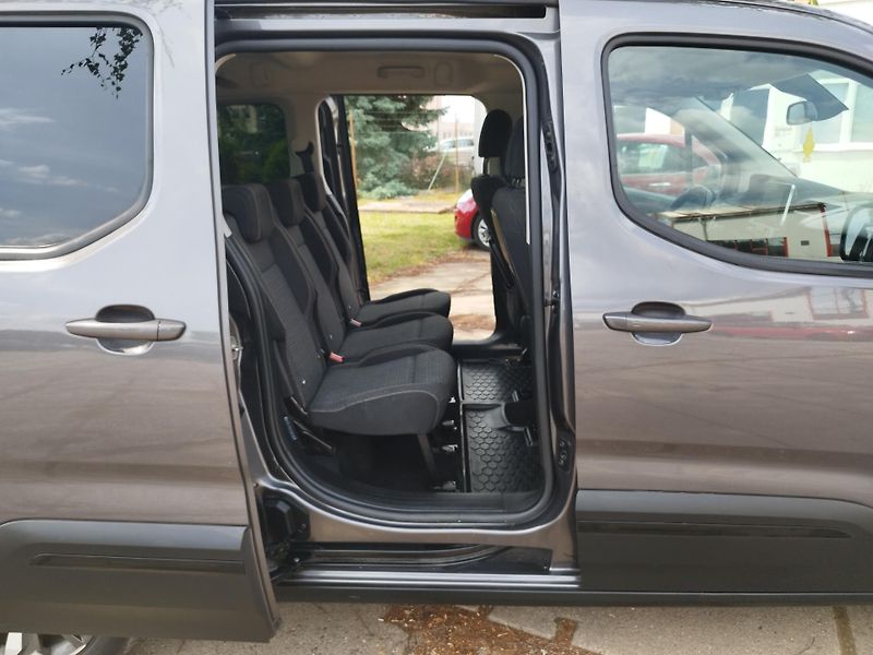 Peugeot Rifter (2019) 1.5HDI,long,volat-608 081 843 - fotka 18 z 19